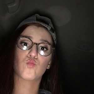 Meet your Posher, Tabitha